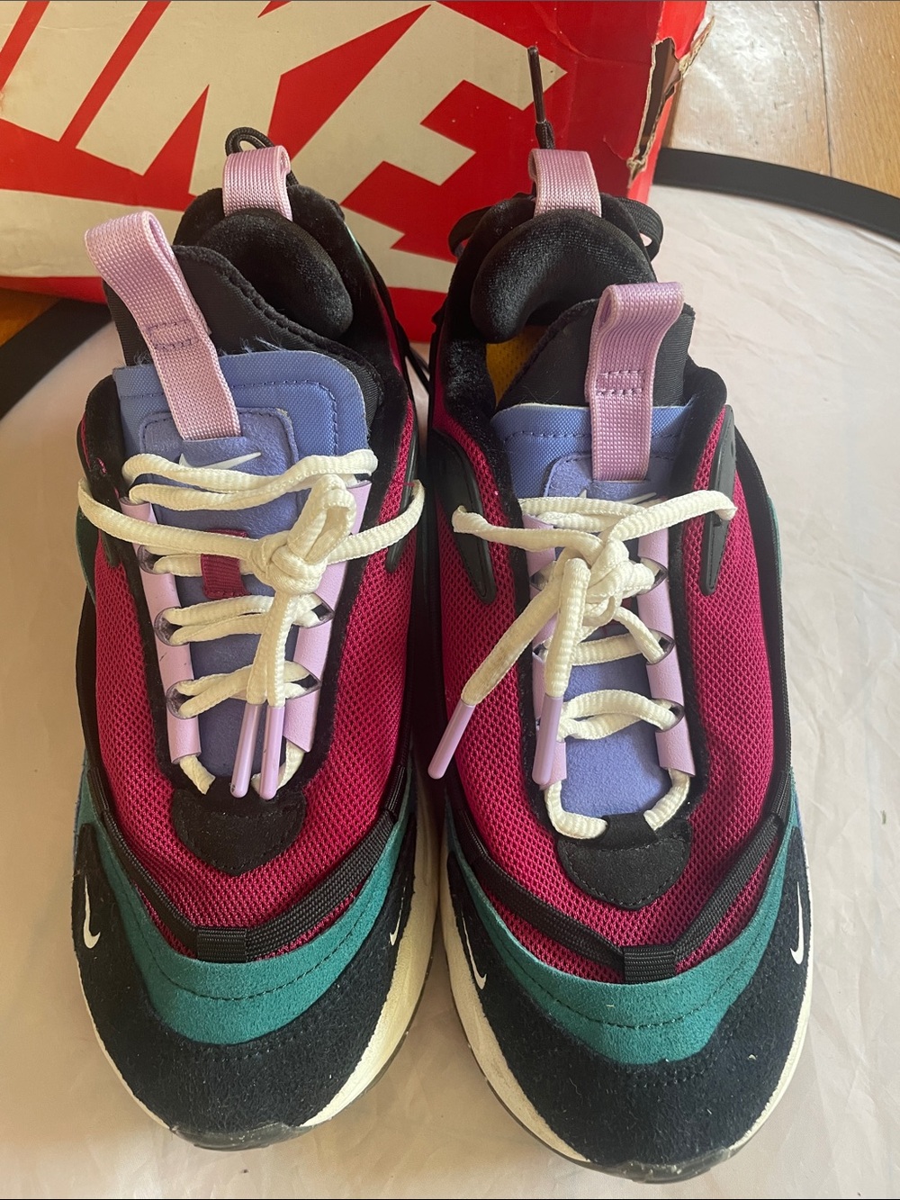 New Nike Air Max Furyosa Sneakers Purple Magenta 7.5